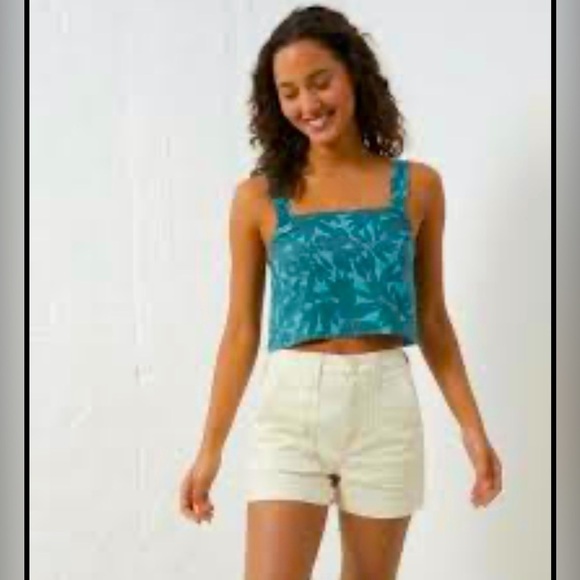 UpWest‎ Green Tropical Printed Organic Hemp Cropped Tank - Picture 1 of 6